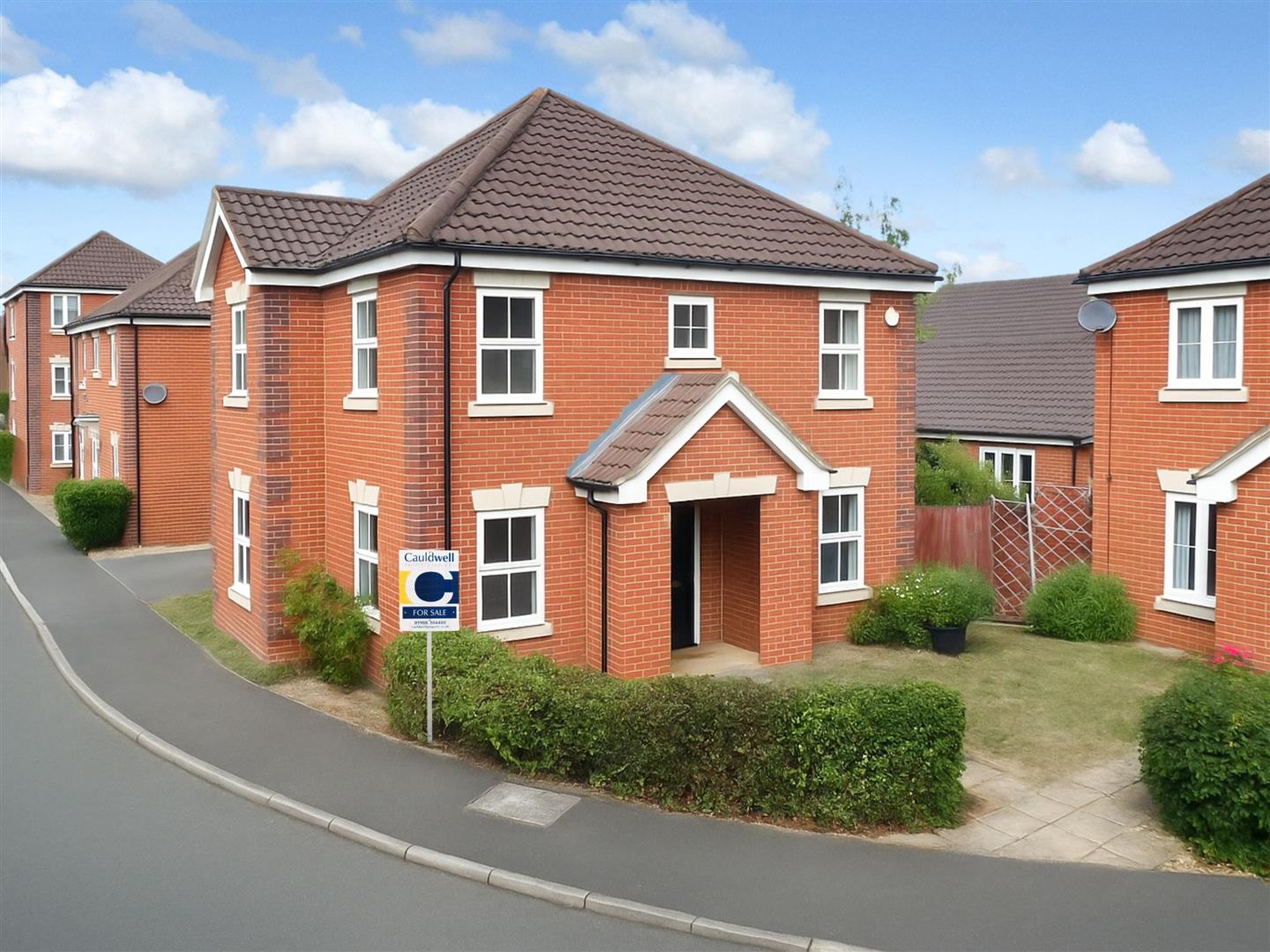 4 bed property in Levens Hall Drive, Milton Keynes